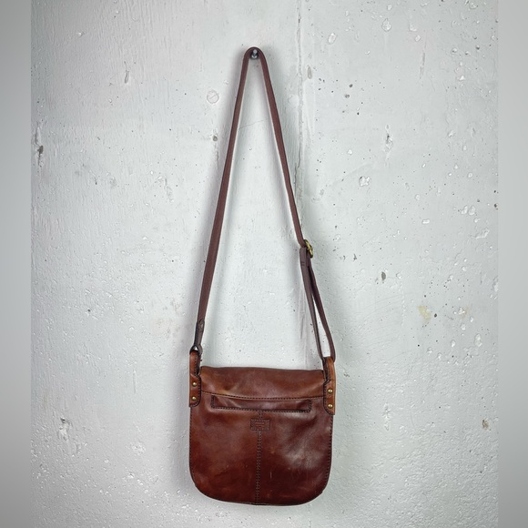 Vintage Other - Vintage Fossil Brown Leather buddy bag